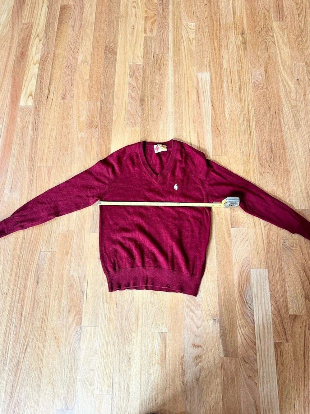 Vintage 70s Gabicci burgundy sweater 34